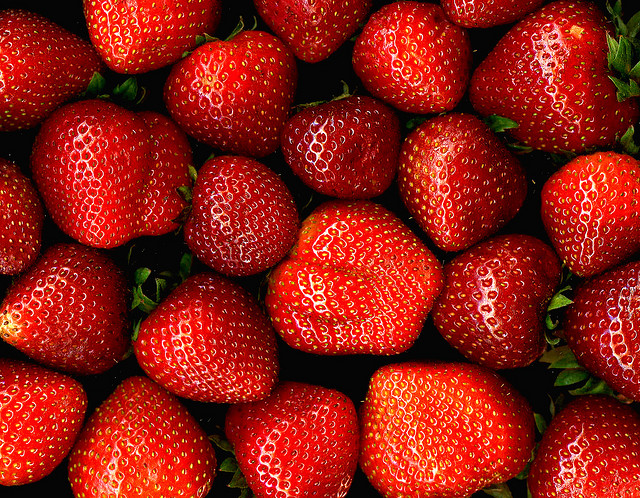 Are Strawberries Fruit Or Vegetables 単数か複数か