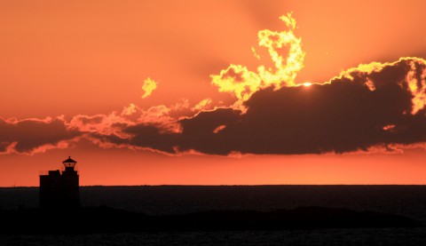 photo credit: Juha Riissanen Sunset approching Åland, Finland, July 2016 via photopin (license)